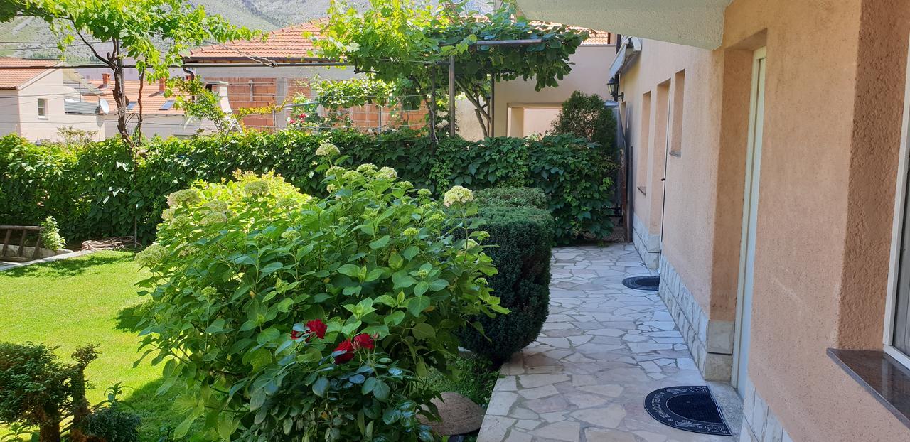 Accommodation Vesa Mostar Esterno foto
