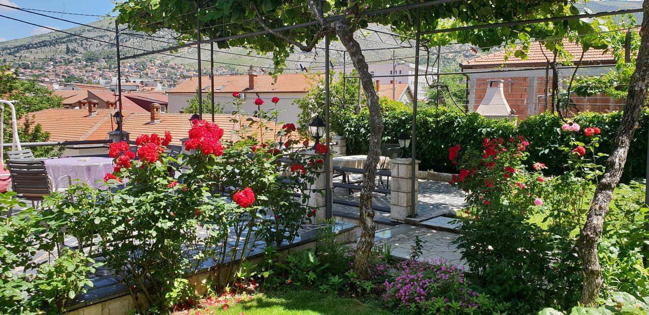 Accommodation Vesa Mostar Esterno foto